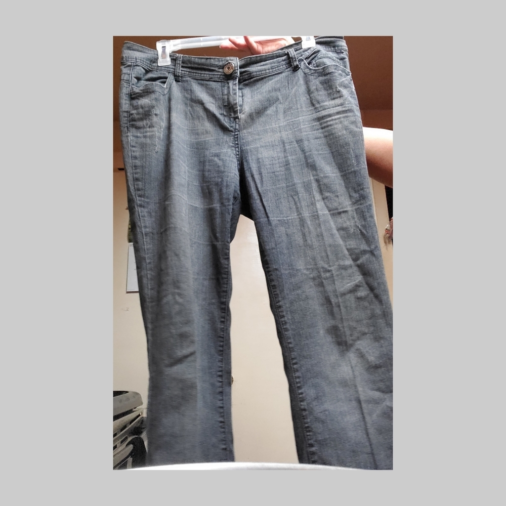 Women's jeans